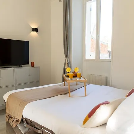 Le Yellow Vibe - Parking Prive Gratuit, Proche Chantilly, Wifi Haut Debit, Ideal Teletravail